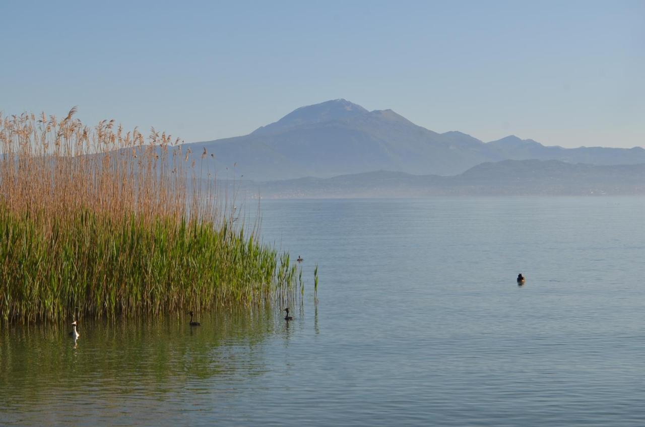 Mattia'S House On Garda Lake Πεσκιέρα ντελ Γκάρντα Εξωτερικό φωτογραφία